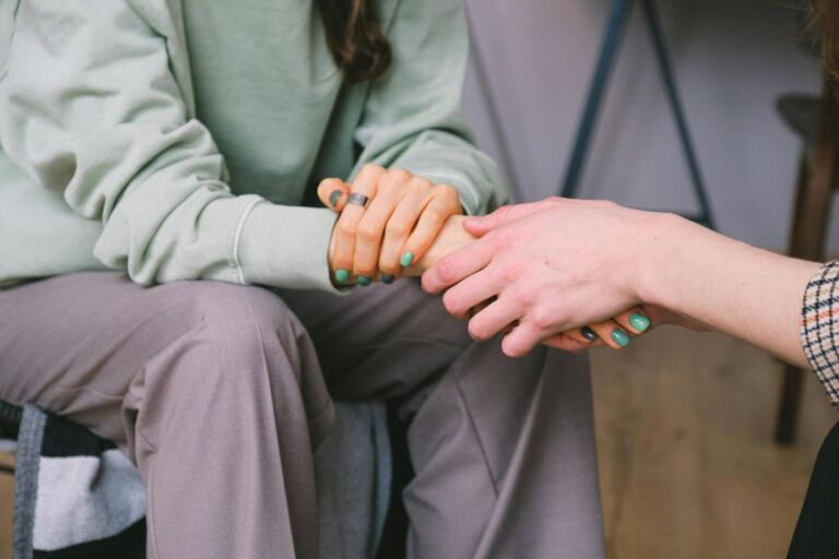 How CBT Supports Recovery in Kosher Treatment Programs